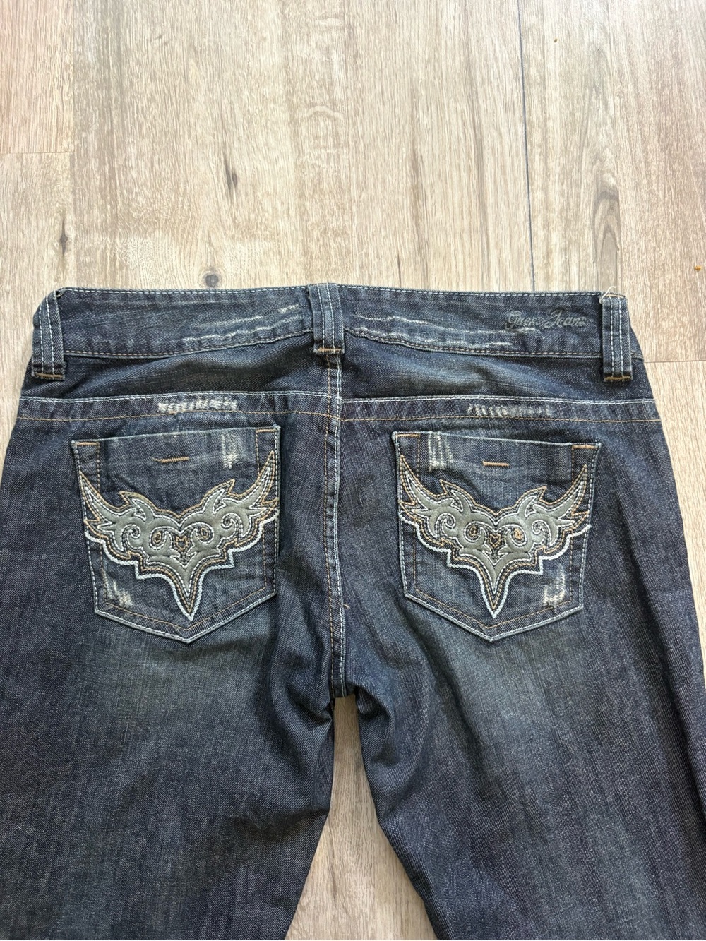 GUESS JEANS WOMEN’S BOOTCUT - Picture 2 of 6